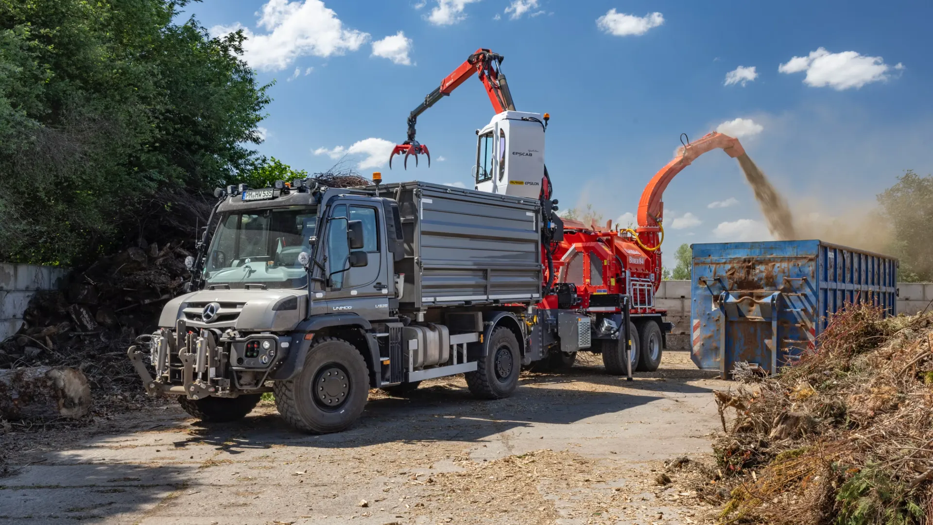 mercedes-benz-unimog-haul-truck