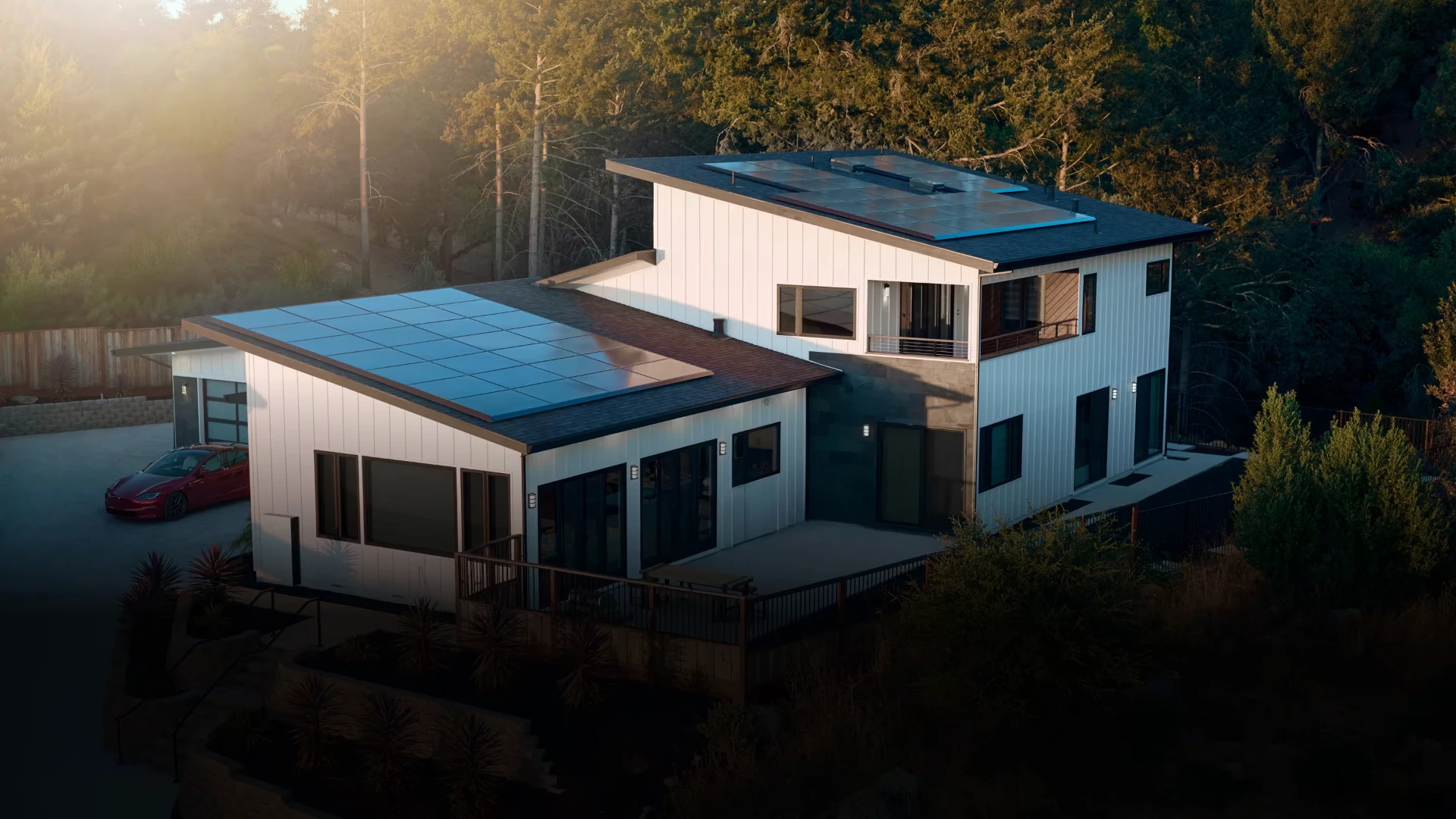 tesla-solar-panel-in-home-model-3-charging